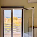 Beautiful And Comfortable By The Sea *