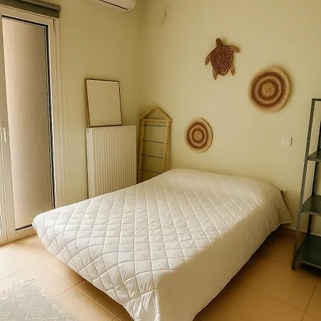 아파트 Beautiful And Comfortable By The Sea Corinth