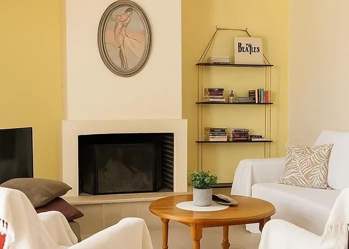 Beautiful And Comfortable By The Sea شقة Corinth